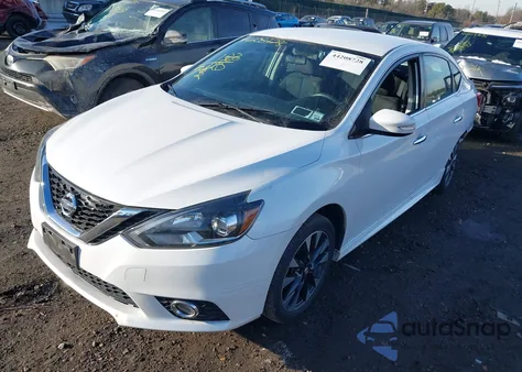 2016 Nissan Sentra Sr z USA, uszkodzony, nr VIN 3N1AB7APXGY318522